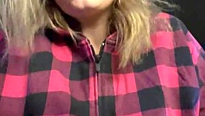 i no believe dis almost got expeld from gym cuz my cloths got horny seein my boobz jumpin hard