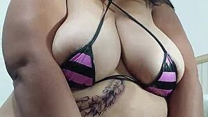 Wow, Big Cocks Make Her React!