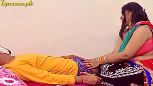 बीवी बोली जोर से चोदो, अनजाने पति ने किया!