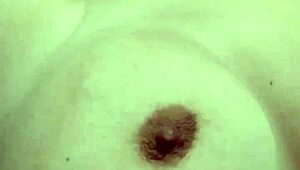 i play with my big boobs and insert dildos in my pussy