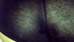 mi amiga en mini short se pone caliente el chat de whatsapp