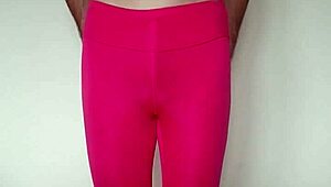 misr4 shares her latest pink leggings update