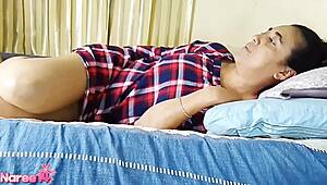 Latina Milf Delivers Homemade Cumshot