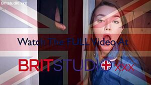 i'm the teen nurse giving gloryhole therapy