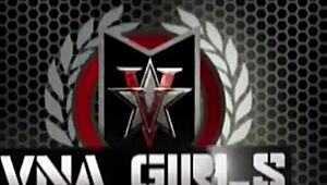 Beautiful Vicky Vette Rubs Her Pussy Before Sucking Rokks Big Cock