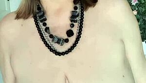 Mature milf with huge tits enjoy fucking pov