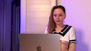 oh man, i got creampied in my tight pussy during zoom class