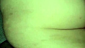 Milf displays big thong ass in panties