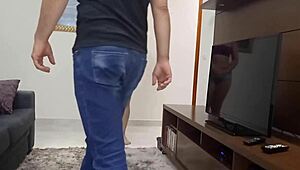 hot housewife teases tv technician with short shorts