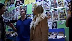 i'm a hot blonde licking pussy and sucking group