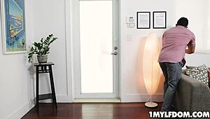 Lucky bully fucks Havana Bleu's milf pussy