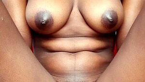 African woman with best big ass in porn.