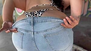 Twitter Mlfnxtdoor Stranded Thicc Latina Masturbates Until She Squirts Full Video On Red