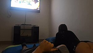 Stepsister and I watch movie alone, she sucks my cock.