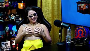 geisy dk shows beautiful back tattoo, asks ruan to put her on all fours in shack.