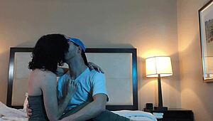 making out with hot petite 18+ woman