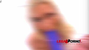 Jenna McCarthy handles a rough 3on1 interracial anal and double penetration session in gangland style.