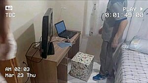 Safada Dona De Casa Recebe Manutencista Depravedo