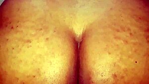 Indian Big Ass Shaking! Monster Cock Anal Fucking Her Hard!