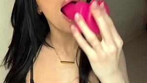 Amateur Slut Uses Dildo for Solo Masturbation