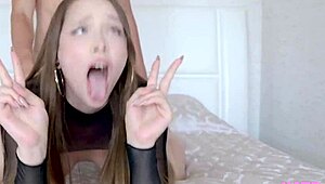 Could Not Resist Fucking the Beautiful Brunette Teen Sister's Tight Pussy