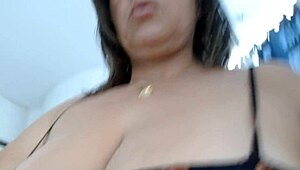 VIDEO FILTRADO DE PROFESORA DE COLEGIO EN VIDEOLLAMADA CON DIRECTOR