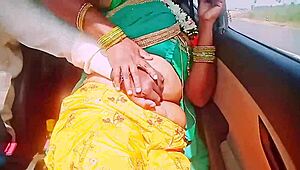 Car sex with desi housewife trying to fuck unknown person, full of dirty talks 💦