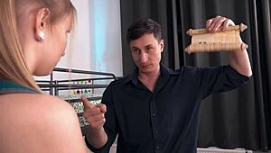 बीबीसी गंद लिमिट: बॉम्बशेल जेसिका नाइट राउंड गंद में बीबीसी लेती है, लिमिट तक