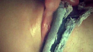 Hottmissa Fingers Her Shaved Wet Pussy Intensely