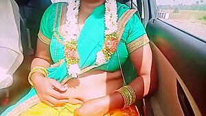 Car sex with desi housewife trying to fuck unknown person, full of dirty talks 💦
