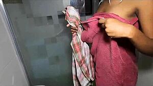 This curious homemade guy discovers the secret of the big-ass girl