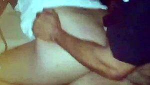 Cuckold watches wife get eaten out by another man