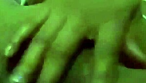 I can't stop masturbatin' my wet pussy