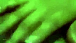 I can't stop masturbatin' my wet pussy