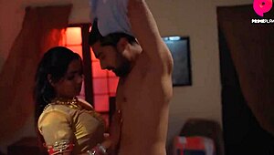 Sexy Indian Married Women Sex With Boyfriend 😘