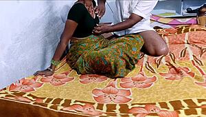 Indian couple shares homemade handjob and blowjob in village