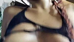 marido nao aguentou e colocou a esposa peluda pra sentar