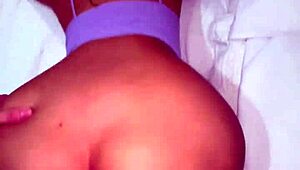 i convinced her to fuck me by sending a nude photo on whatsapp