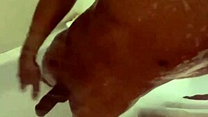 From the shower to the streets, baby, meet me in the sheets?