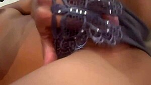 Rossmexicana Se Masturba Rico Con Su Rica Lenceria Nueva Que Le Mando Un Osito