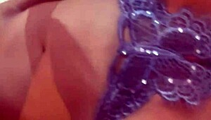 Rossmexicana Se Masturba Rico Con Su Rica Lenceria Nueva Que Le Mando Un Osito