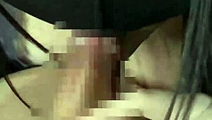 Wow, this 18-year-old amateur gives intense blowjob!