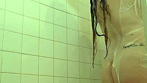 Shower session with domme mommy in naked bathing