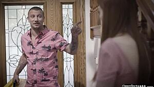 घर पर अकेली 18+ टीने पड़ोसी से एनल होती है चौंकाने वाले मिलन में