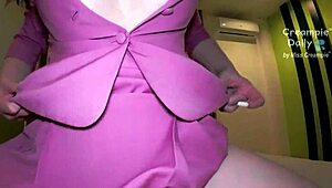 แตกในสาวออฟฟิศนมใหญ่