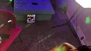 House Arrest Led To Intimate Eating