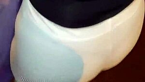 Madura venezolana, are you teasing on the street?