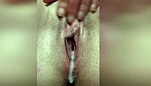 I enjoy wet creamy squirting orgasms in solo pussy closeups