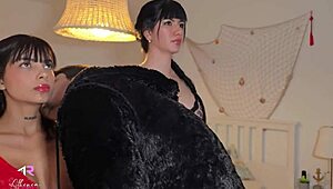 एआई डॉल्स एथेना रोसे, येनीफर चाकोन और टॉमी कैब्रियो के साथ हार्ड थ्रीसम सेक्स