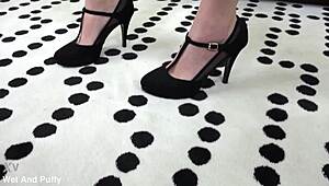 Wetandpuffy Features Impressive Debut with European Redhead Czech Vibrator Play